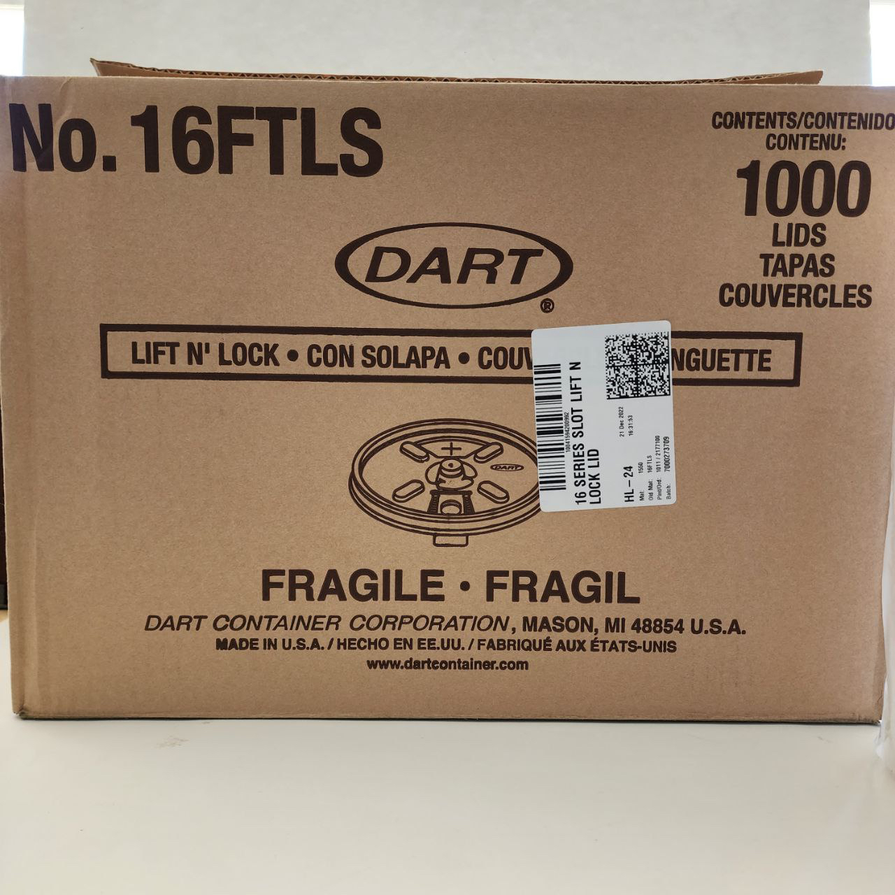 Lift n' Lock with Straw Slot Lid - Dart - Translucent